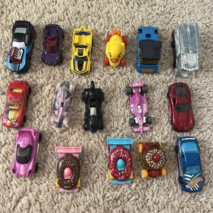 Hot Wheels Toy Car Lot 16 – 1994, 1996 & 2000s